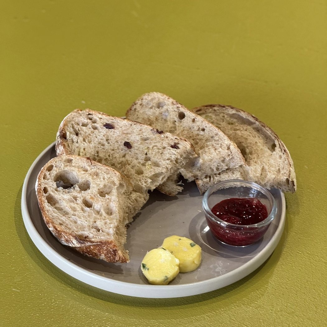 Moonshine Cakes & Coffee